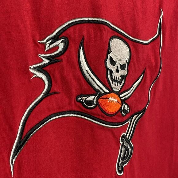 STARTER Men’s Tampa Bay Buccaneers T Shirt Size L - Picture 2 of 5